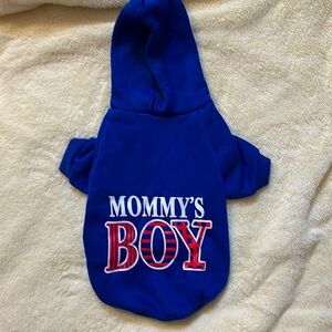 NWOT Mommy’s Boy Pet Sweatshirt